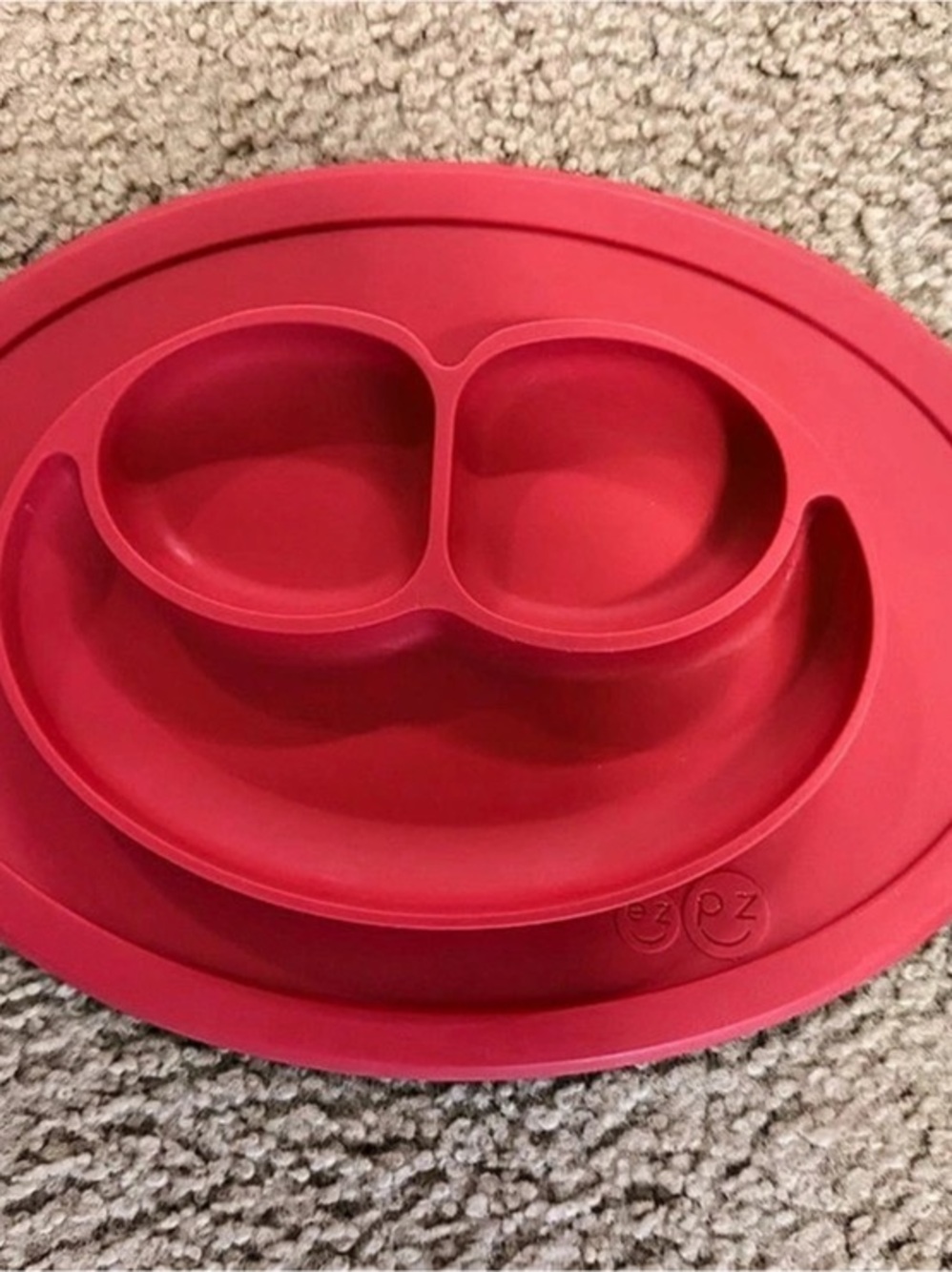 Ezpz meal Mat Red Divided Silicone